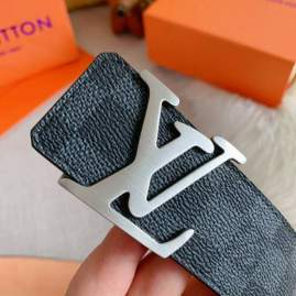 Picture of Louis Vuitton Belts _SKUfw142841516fw